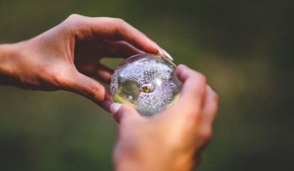 Patent crystal ball banner thumbnail